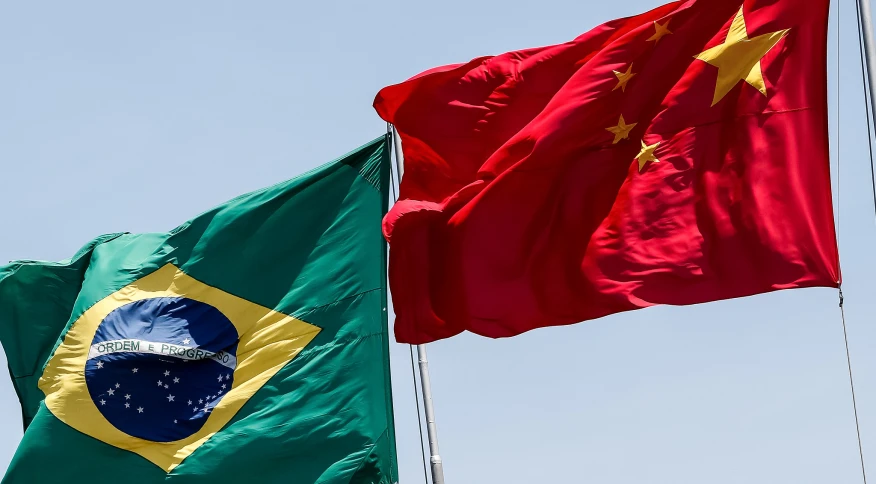 Brasil e China criam câmara de compensação